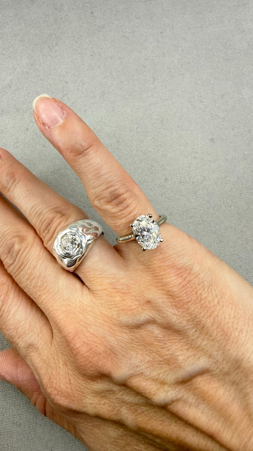 Knot ring
