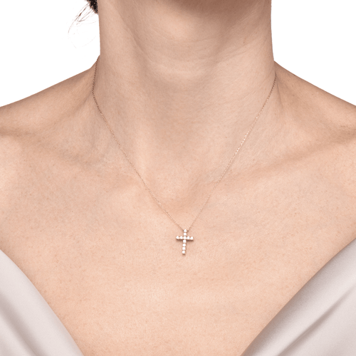 Lănțișor cu pandantiv din aur roz cu diamante Divine Diamond Crucifix Necklace